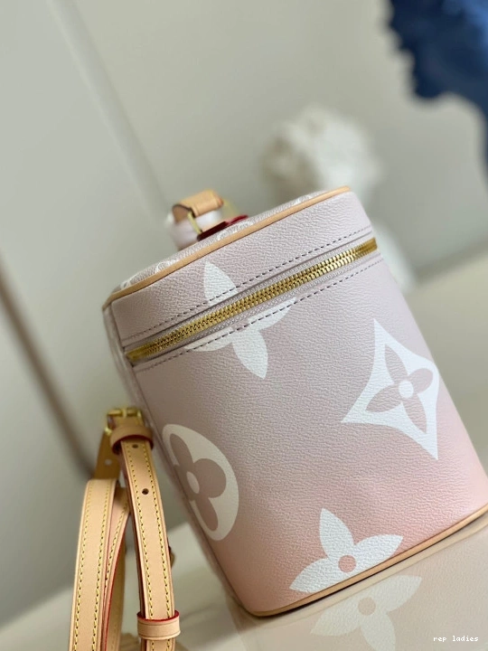 Cheap LOUIS BAG VUITTON TOILETRY 0815